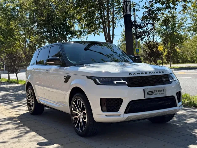 Фотография автомобиля — Land Rover Range Rover Sport
