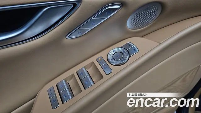 Genesis G80 Бензин 2.5 турбо AWD — Фото автомобиля 11