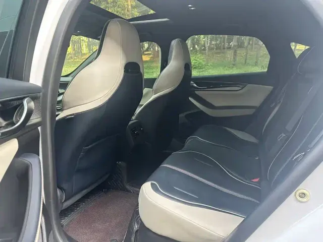 BYD Qin PLUS — Фото автомобиля 11