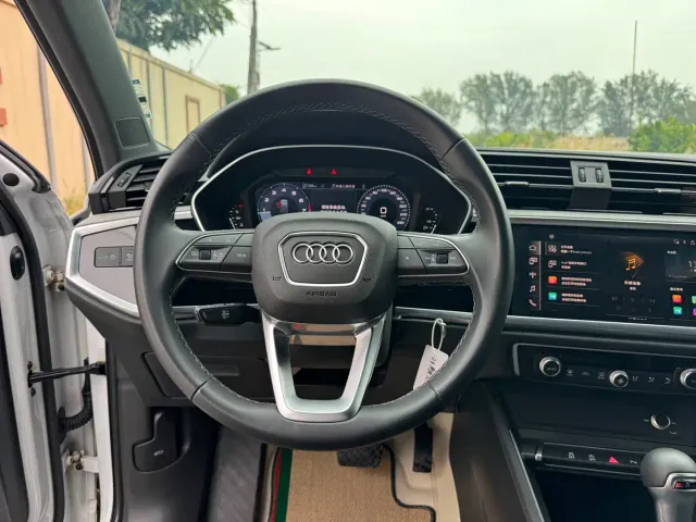 Audi Audi Q3 2024 35 TFSI Progressive Elegance — Фото автомобиля 10