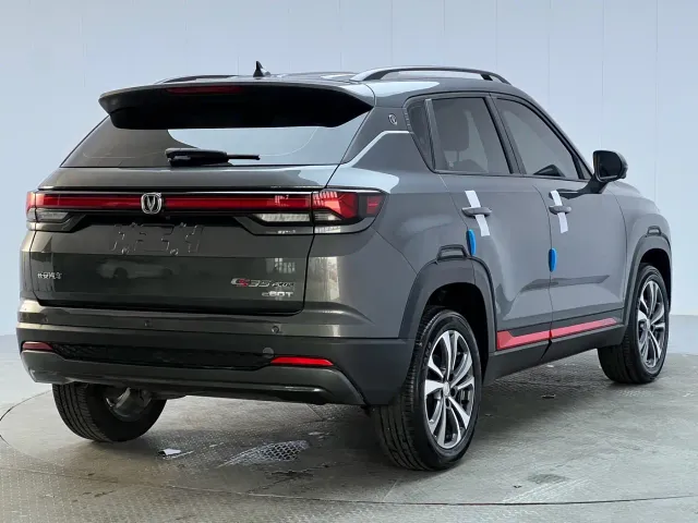 Changan CS35 Plus — Фото автомобиля 22