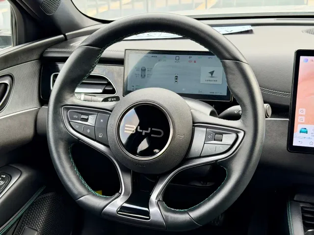 BYD Seal 06 — Фото автомобиля 8
