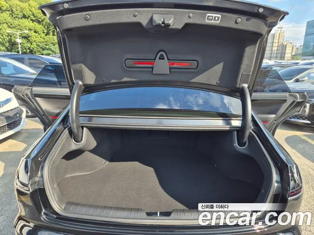 Hyundai Grandeur GN7 — Фото автомобиля 20
