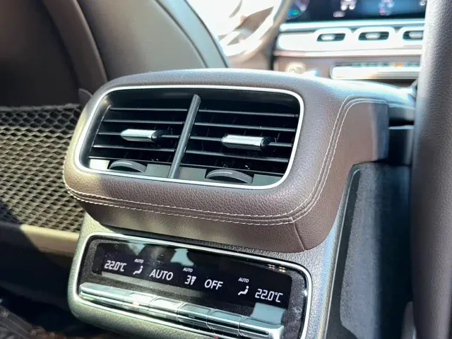 Mercedes-Benz GLS-Class — Фото автомобиля 15