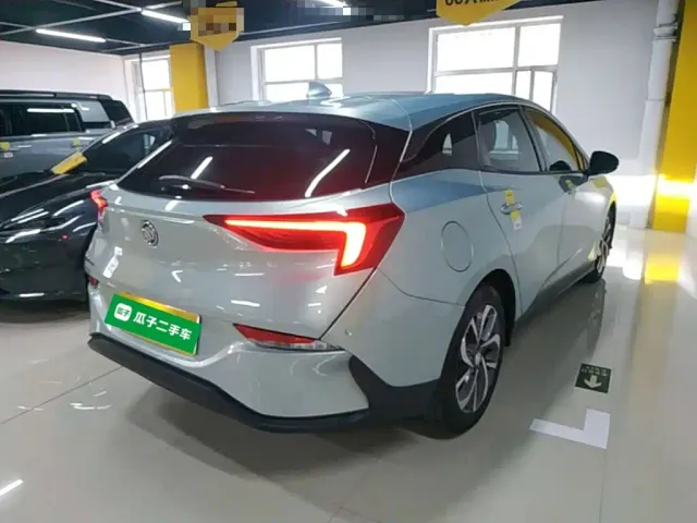 Buick Velite 6 — Фото автомобиля 6