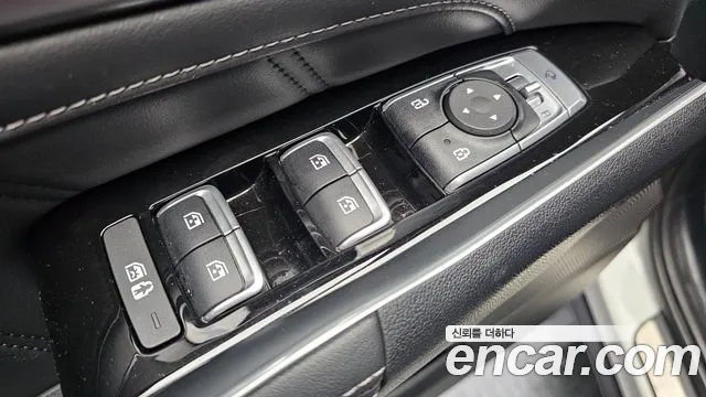 Kia Sorento Sorento 4-е поколение Дизель 2.2 2WD — Фото автомобиля 27