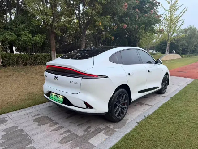IM Motors LS6 — Фото автомобиля 5