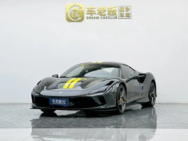 Фотография автомобиля — Ferrari F8