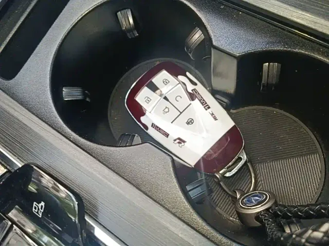 Changan CS75 Plus — Фото автомобиля 8