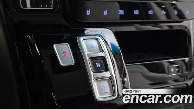 Hyundai Staria — Фото автомобиля 9