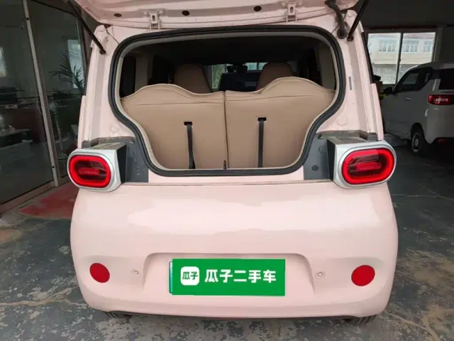 Wuling Hongguang Mini EV — Фото автомобиля 18