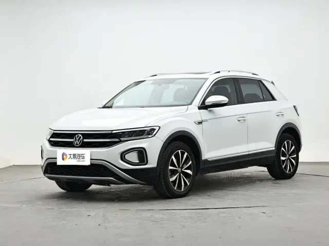 Фотография автомобиля — Volkswagen T-Roc