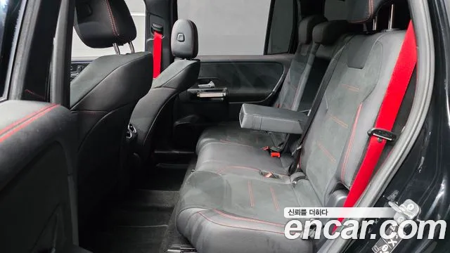 Mercedes-Benz GLB-Class — Фото автомобиля 12