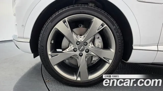 Genesis GV80 — Фото автомобиля 5