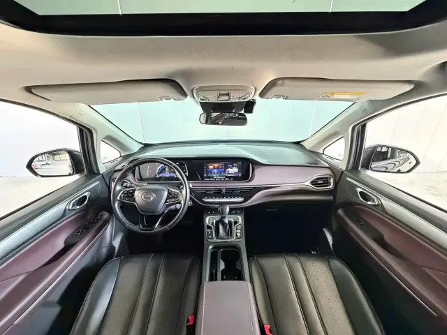 GAC Trumpchi M6 — Фото автомобиля 11