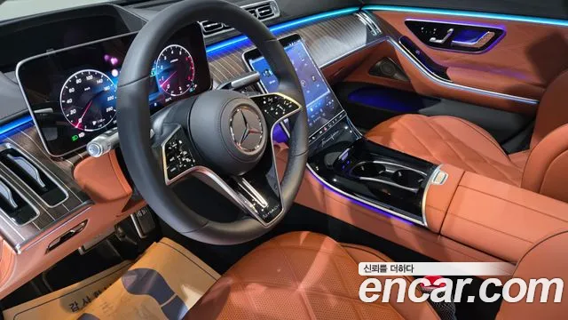 Mercedes-Benz S-Class — Фото автомобиля 15