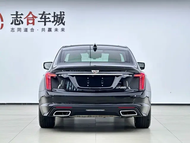 Cadillac CT5 — Фото автомобиля 4