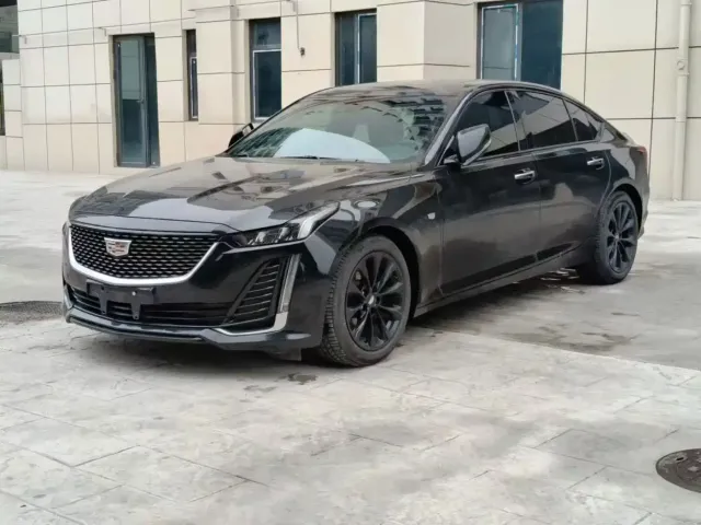 Фотография автомобиля — Cadillac CT5