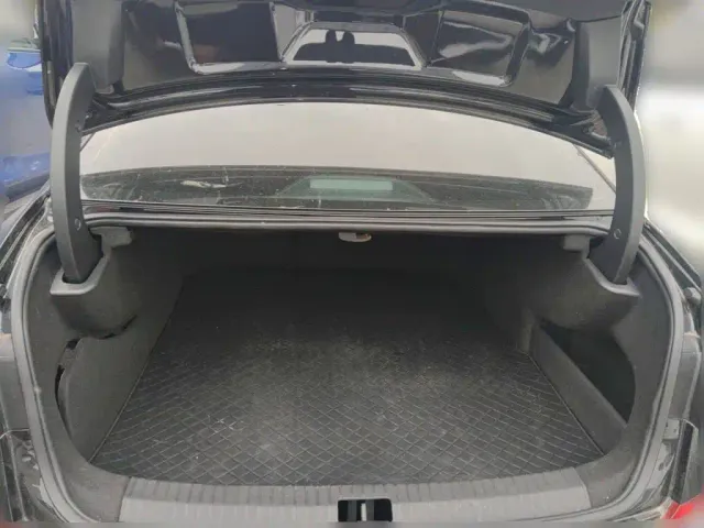 Volkswagen Passat — Фото автомобиля 20