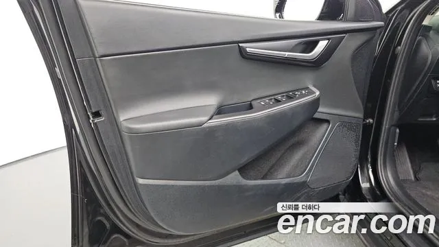 Kia EV6 — Фото автомобиля 13