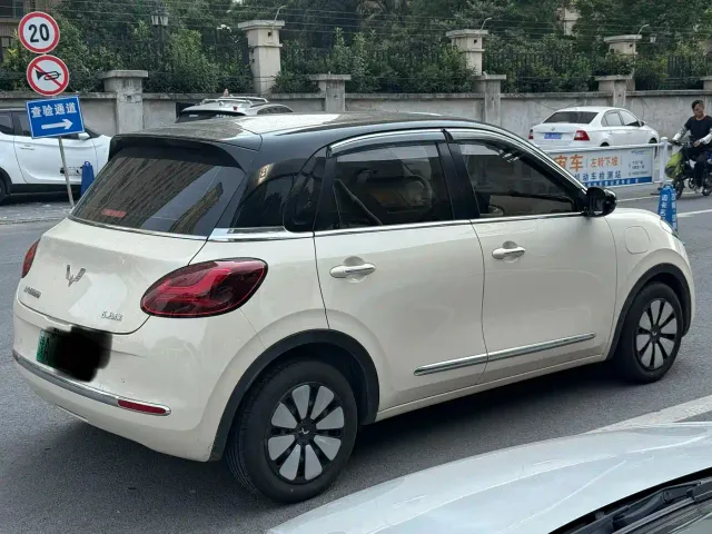 Wuling Motors Wuling Bingo 2025 Model 333km Smart Connect — Фото автомобиля 4