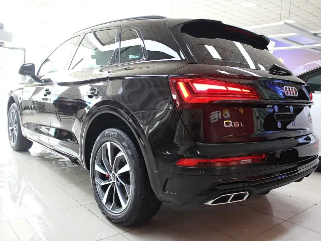 Audi Audi Q5L 2024 Model 40 TFSI Luxury Dynamic — Фото автомобиля 15