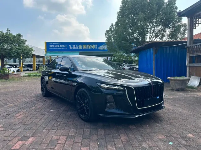 Hongqi H5 — Фото автомобиля 3