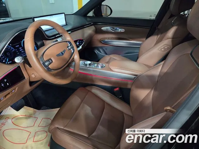 Genesis GV70 2.5T Бензин 2WD — Фото автомобиля 12