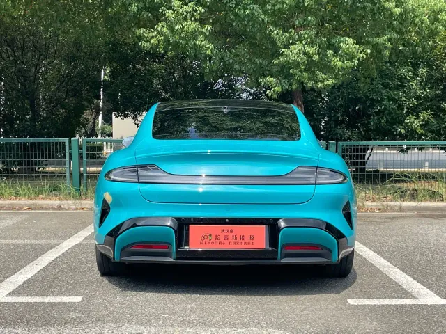 Xiaomi SU7 — Фото автомобиля 5