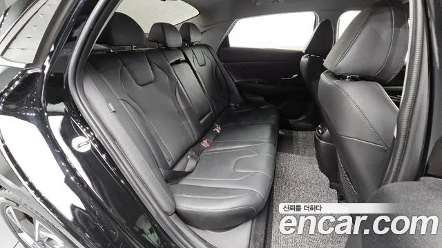 Hyundai Avante — Фото автомобиля 17