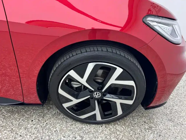 Volkswagen ID.3 — Фото автомобиля 14