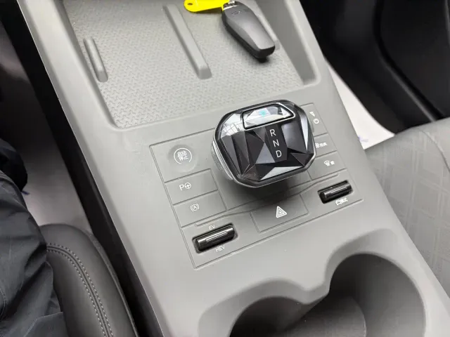 BYD Qin PLUS — Фото автомобиля 14