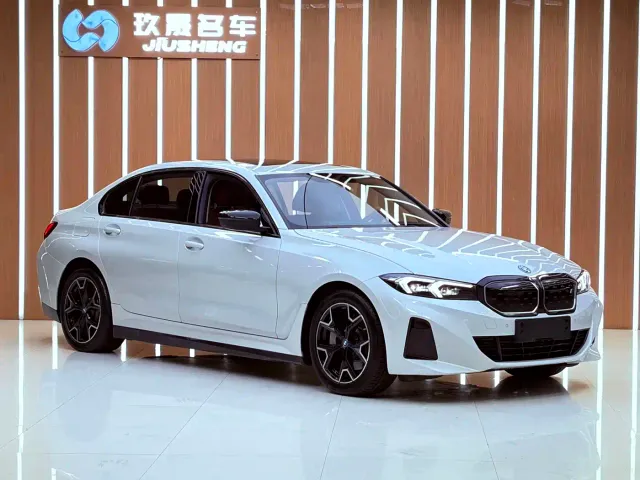 BMW i3 — Фото автомобиля 3