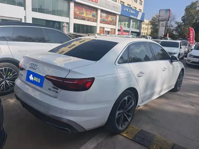 Audi A4L — Фото автомобиля 3