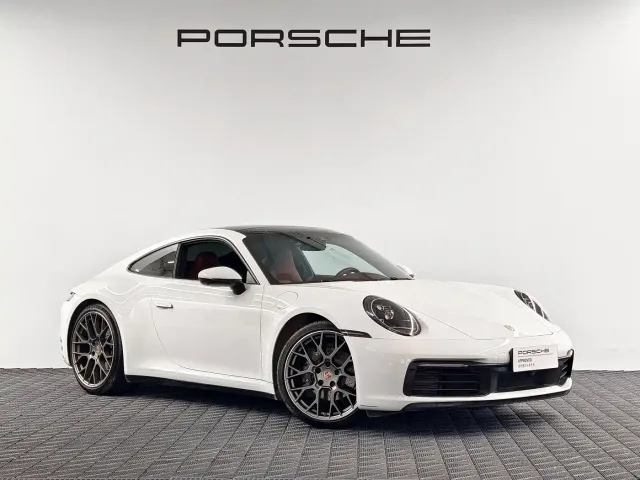 Porsche 911 — Фото автомобиля 3