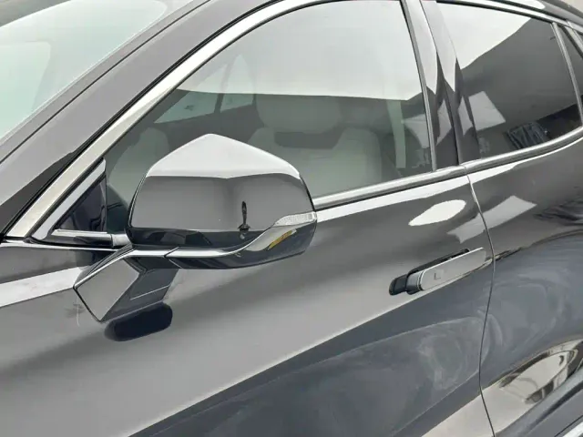 Ford EVOS — Фото автомобиля 16