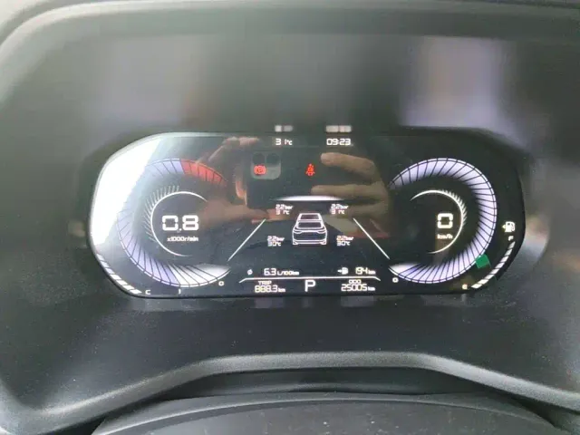 Geely Emgrand — Фото автомобиля 11