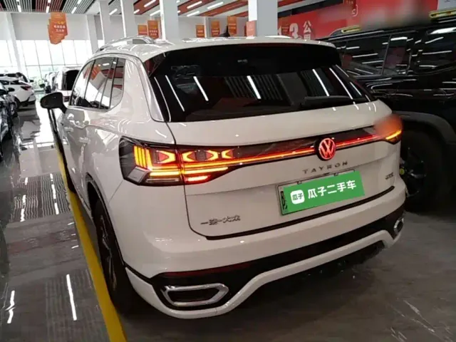 Volkswagen Tayron GTE Plug-in Hybrid — Фото автомобиля 4