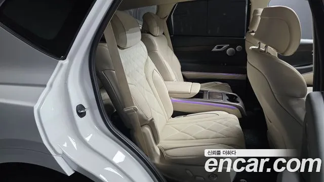 Genesis GV80 — Фото автомобиля 11