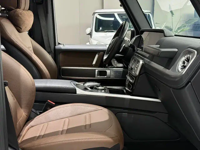 Mercedes-Benz G-Class — Фото автомобиля 8