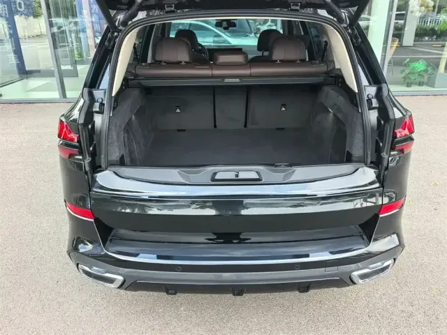 BMW X5 — Фото автомобиля 19