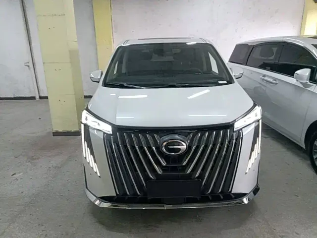 GAC Trumpchi M8 — Фото автомобиля 2