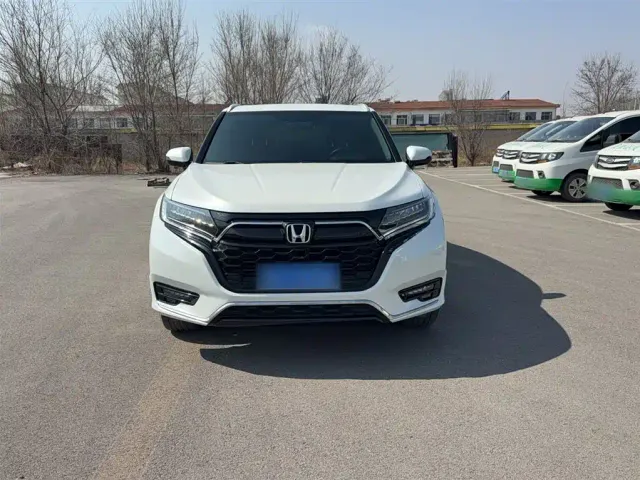 Honda UR-V — Фото автомобиля 2