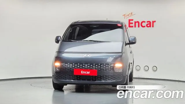 Hyundai Staria — Фото автомобиля 3