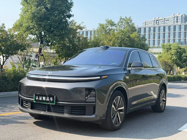 Фотография автомобиля — Li Auto L7