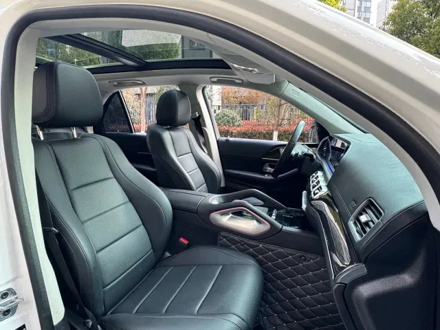 Mercedes-Benz GLE-Class — Фото автомобиля 12