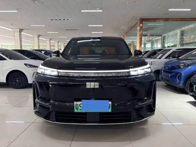Geely Galaxy M9 — Фото автомобиля 2