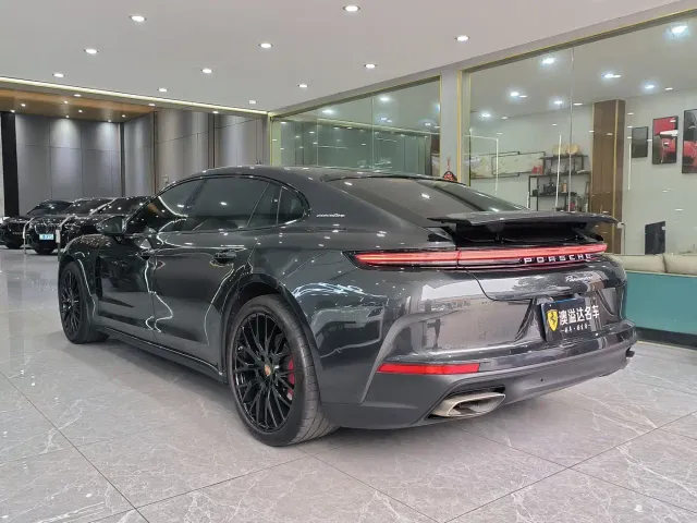 Porsche Panamera — Фото автомобиля 17