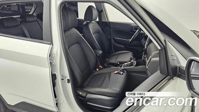 Hyundai Venue Venue 1.6 Premium — Фото автомобиля 26
