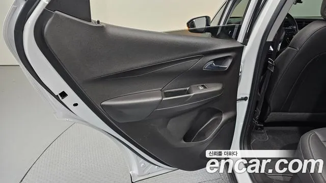 ChevroletGMDaewoo Bolt EV Bolt EV EV Premier — Фото автомобиля 25